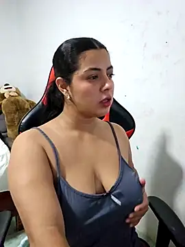 Mary pinkish online show from 10/05/25, 12:53