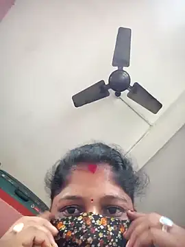 Snapshot of sweet_rasmalai chatting on 09/15/25, 03:28 sweet rasmalai online show from 09/15/25, 03:28