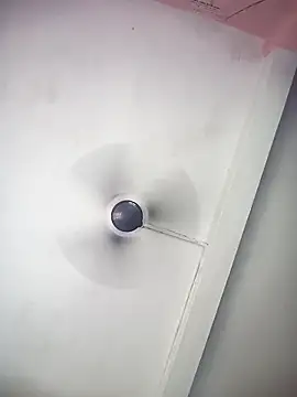 Snapshot of sweet_rasmalai chatting on 10/17/25, 03:53 sweet rasmalai online show from 10/17/25, 03:53