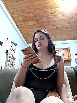 Emmacut online show from 10/09/25, 01:09