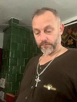 GHsveter online show from 10/20/25, 09:43