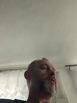 GHsveter online show from 10/28/25, 12:30