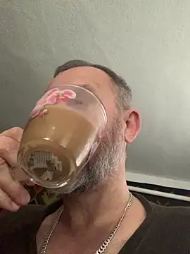 GHsveter online show from 11/06/25, 08:04