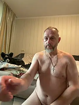 GHsveter online show from 06/04/26, 08:42