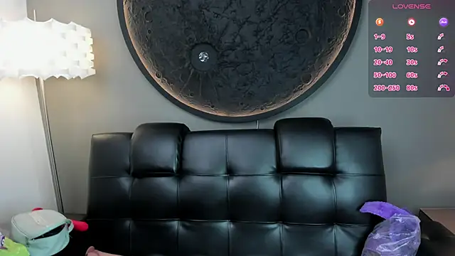 Snapshot of miss_sharlotte18 chatting on 02/10/25, 06:13 miss sharlotte18 online show from 02/10/25, 06:13