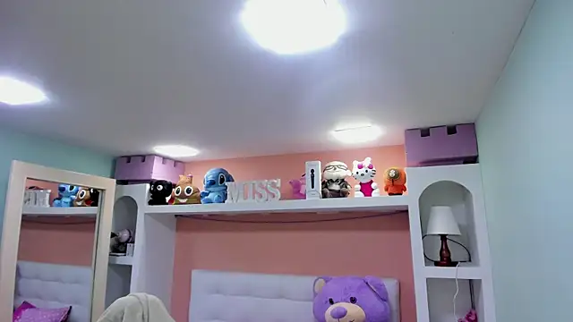 miss sharlotte18 online show from 05/02/26, 11:04