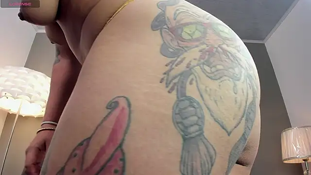 miss vaiolette online show from 01/02/25, 05:50