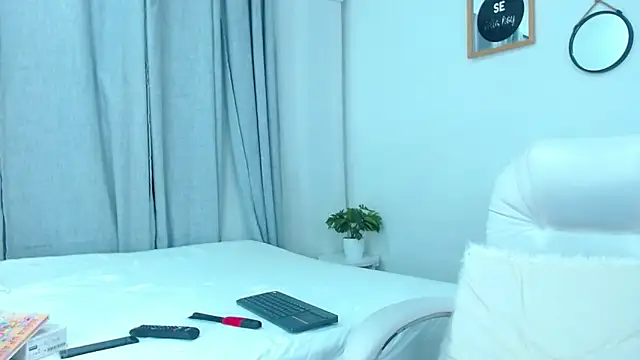annylouis online show from 01/28/25, 08:14