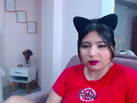 annylouis online show from 02/11/25, 01:41
