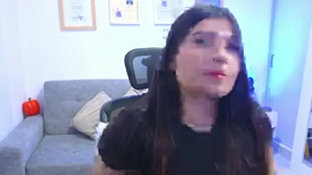 annylouis online show from 11/02/25, 07:16