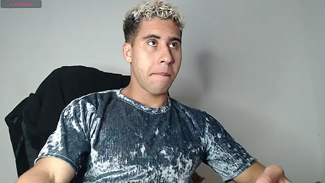 Snapshot of Daiki_Jack chatting on 12/04/24, 12:08 Daiki Jack online show from 12/04/24, 12:08