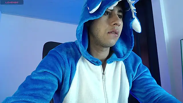 Snapshot of Daiki_Jack chatting on 01/05/25, 07:17 Daiki Jack online show from 01/05/25, 07:17