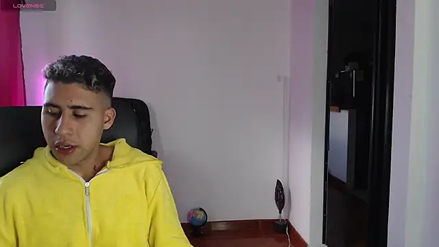 Snapshot of Daiki_Jack chatting on 01/09/25, 09:58 Daiki Jack online show from 01/09/25, 09:58