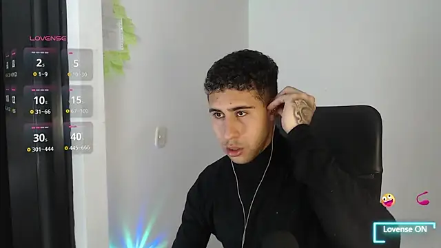 Snapshot of Daiki_Jack chatting on 02/08/25, 12:06 Daiki Jack online show from 02/08/25, 12:06