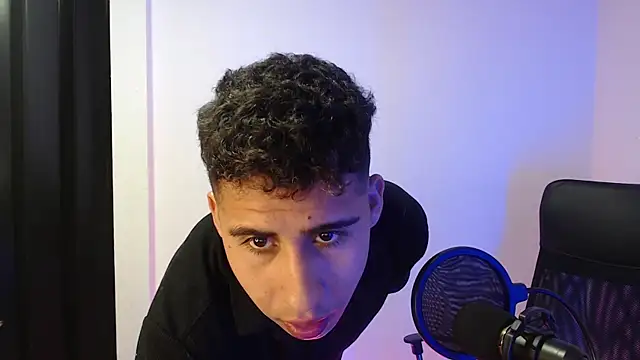 Snapshot of Daiki_Jack chatting on 02/12/25, 11:20 Daiki Jack online show from 02/12/25, 11:20