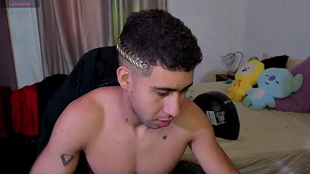 Snapshot of Daiki_Jack chatting on 10/24/25, 01:40 Daiki Jack online show from 10/24/25, 01:40