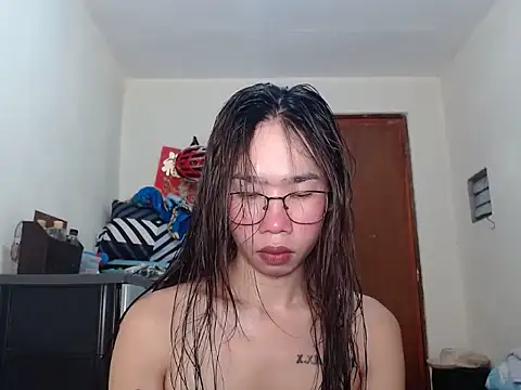 Snapshot of AsianFuckBuddies chatting on 10/03/25, 01:13 AsianFuckBuddies online show from 10/03/25, 01:13