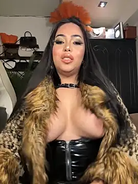 BigDominaMia online show from 11/16/25, 06:13