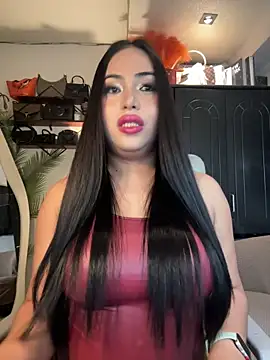 BigDominaMia online show from 12/22/25, 05:37