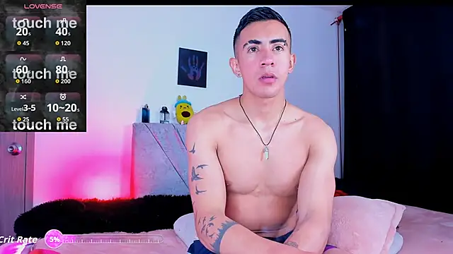 Snapshot of Andy_naughty1 chatting on 10/28/25, 12:36 Andy naughty1 online show from 10/28/25, 12:36