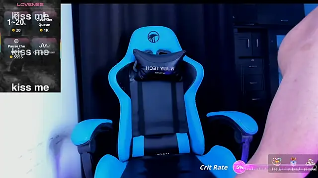 Snapshot of Andy_naughty1 chatting on 12/05/25, 06:59 Andy naughty1 online show from 12/05/25, 06:59