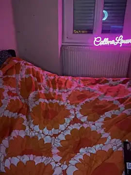 Snapshot of callmelouve chatting on 02/01/25, 07:34 callmelouve online show from 02/01/25, 07:34