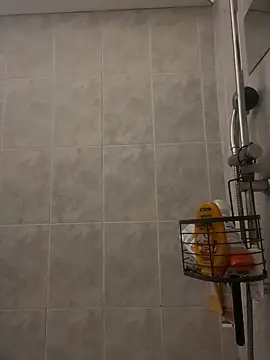 Snapshot of callmelouve chatting on 02/14/25, 02:23 callmelouve online show from 02/14/25, 02:23