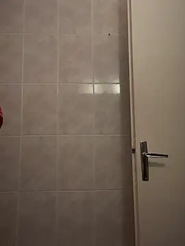 Snapshot of callmelouve chatting on 03/11/25, 05:49 callmelouve online show from 03/11/25, 05:49