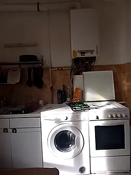 Snapshot of callmelouve chatting on 10/31/25, 11:22 callmelouve online show from 10/31/25, 11:22