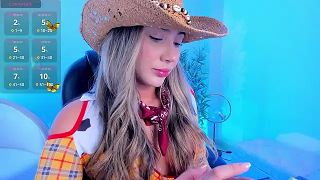 NiaBennet  online show from 10/15/25, 05:13