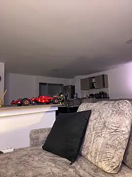 Frank Farrell online show from 09/27/25, 03:55