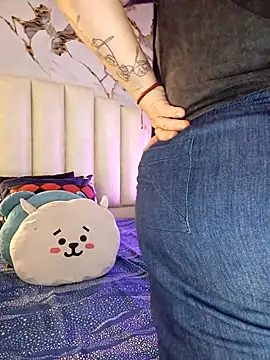 mollieblue69 online show from 04/29/26, 01:26