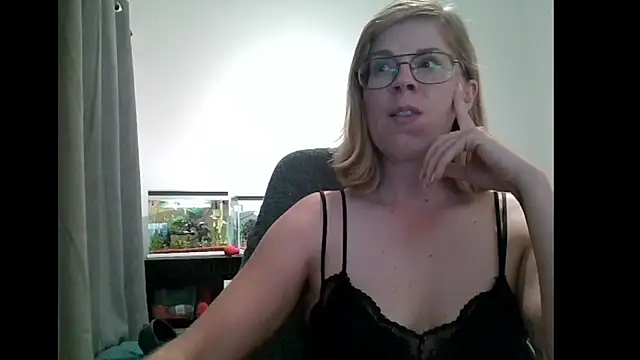 SavannaGirly online show from 03/14/25, 05:02