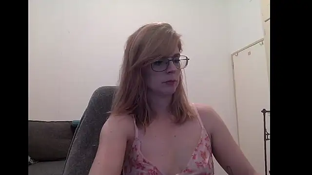 SavannaGirly online show from 09/14/25, 11:20