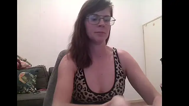 Snapshot of SavannaGirly chatting on 02/17/26, 10:56 SavannaGirly online show from 02/17/26, 10:56