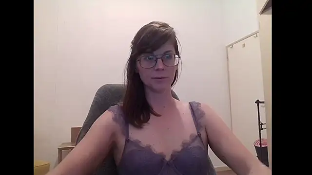 Snapshot of SavannaGirly chatting on 02/22/26, 07:29 SavannaGirly online show from 02/22/26, 07:29