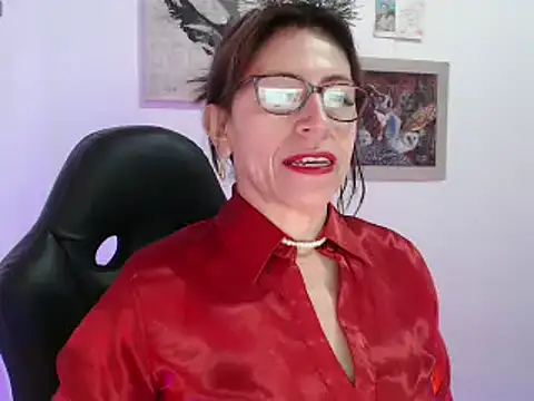 Chayla Ruiz online show from 12/24/24, 11:11