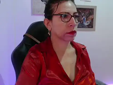 Chayla Ruiz online show from 01/07/25, 12:41