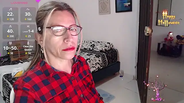 Chayla Ruiz online show from 10/23/25, 12:48