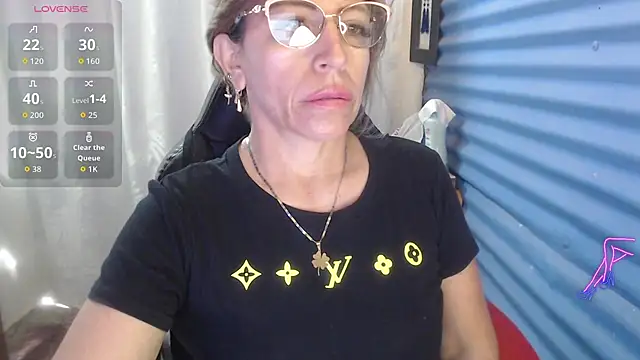 Chayla Ruiz online show from 06/07/26, 03:49