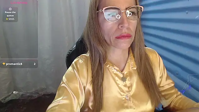 Chayla Ruiz online show from 06/13/26, 12:36