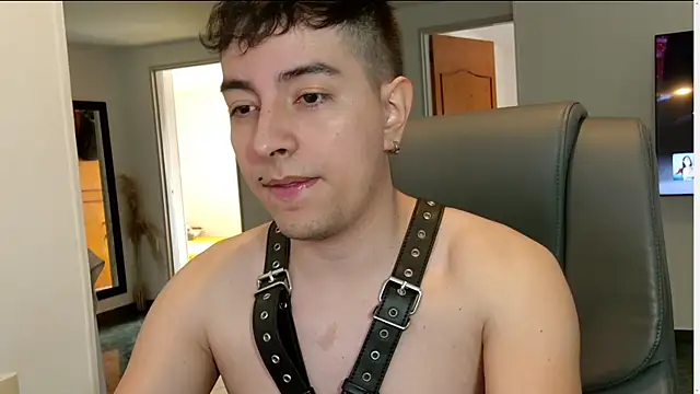 Snapshot of Jhoan_saenz chatting on 09/28/25, 05:29 Jhoan saenz online show from 09/28/25, 05:29