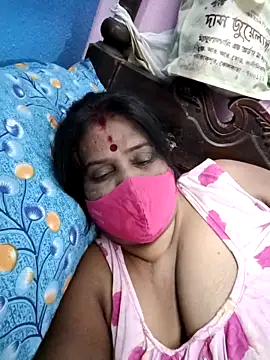 parioo7 online show from 03/11/25, 05:13