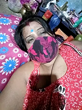 parioo7 online show from 10/21/25, 06:52