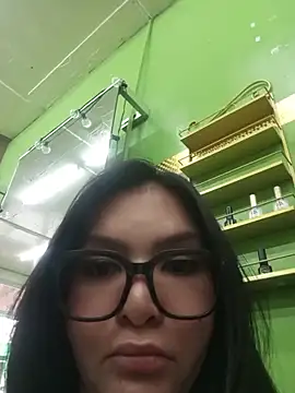 Snapshot of ChirpyPie chatting on 02/01/26, 06:56 ChirpyPie online show from 02/01/26, 06:56