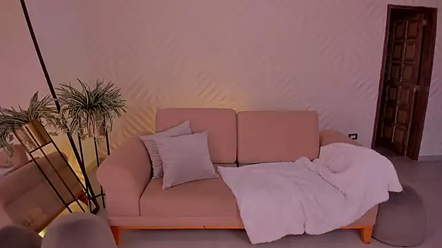 KateSunder online show from 10/15/25, 02:28