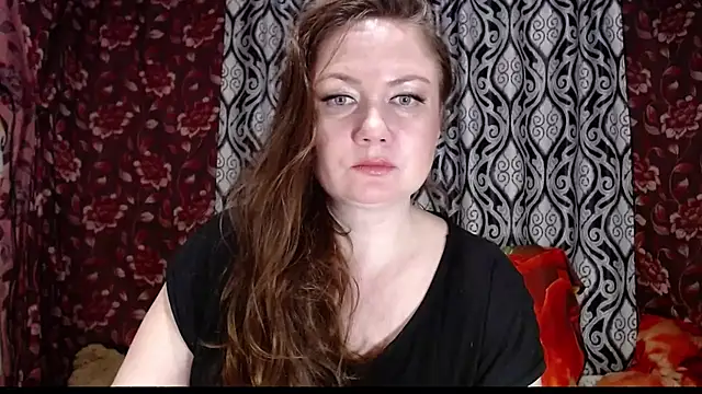 EmilyDoth online show from 02/13/25, 05:44