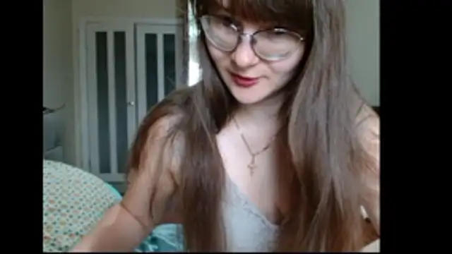 KiraGoldens online show from 06/10/26, 05:50