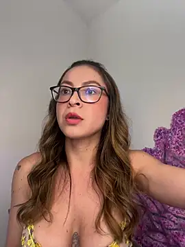 abby1nicolette online show from 02/06/26, 04:21