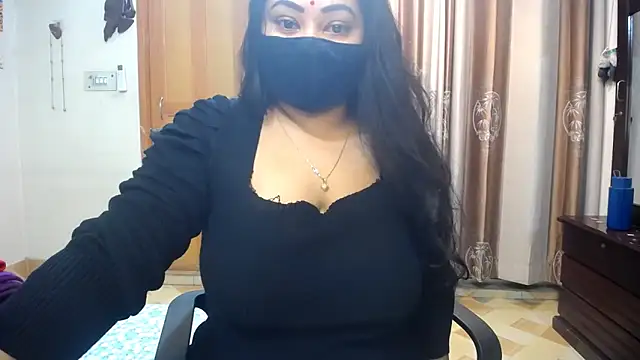 lady maeda  online show from 12/30/24, 10:55